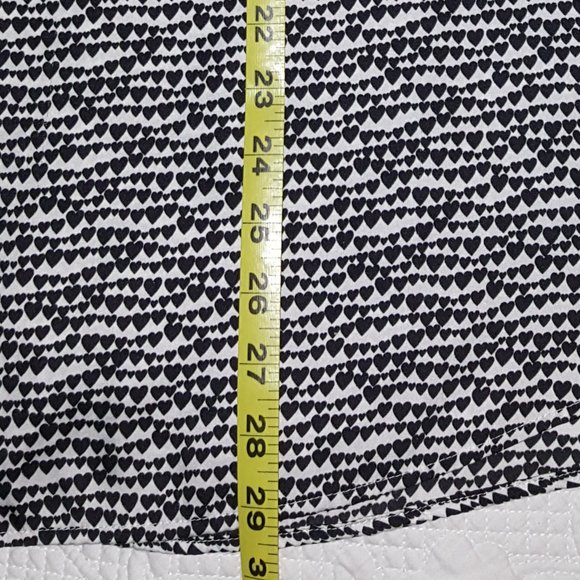 H&M+ Heart Pattern Blouse size 24 - Picture 5 of 7